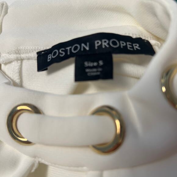 Boston Proper, White Keyhole Neckline with Gold Rivets Size S - Picture 6 of 9